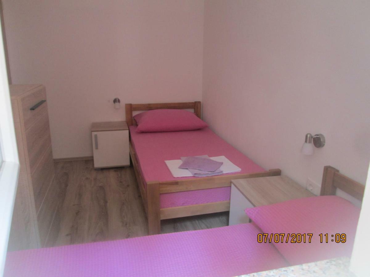 Apartment Zoki 2 Senj  Bagian luar foto